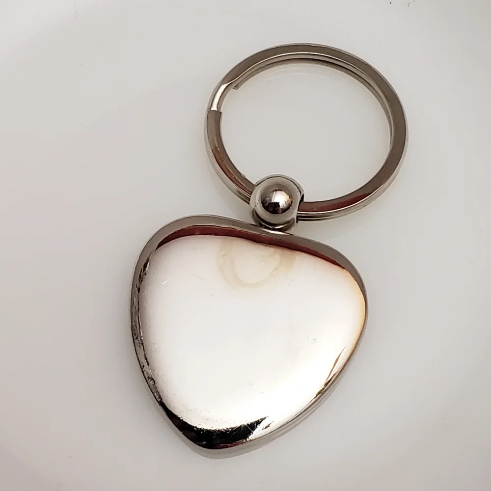 Worlds Greatest Mom Silver Heart Keychain